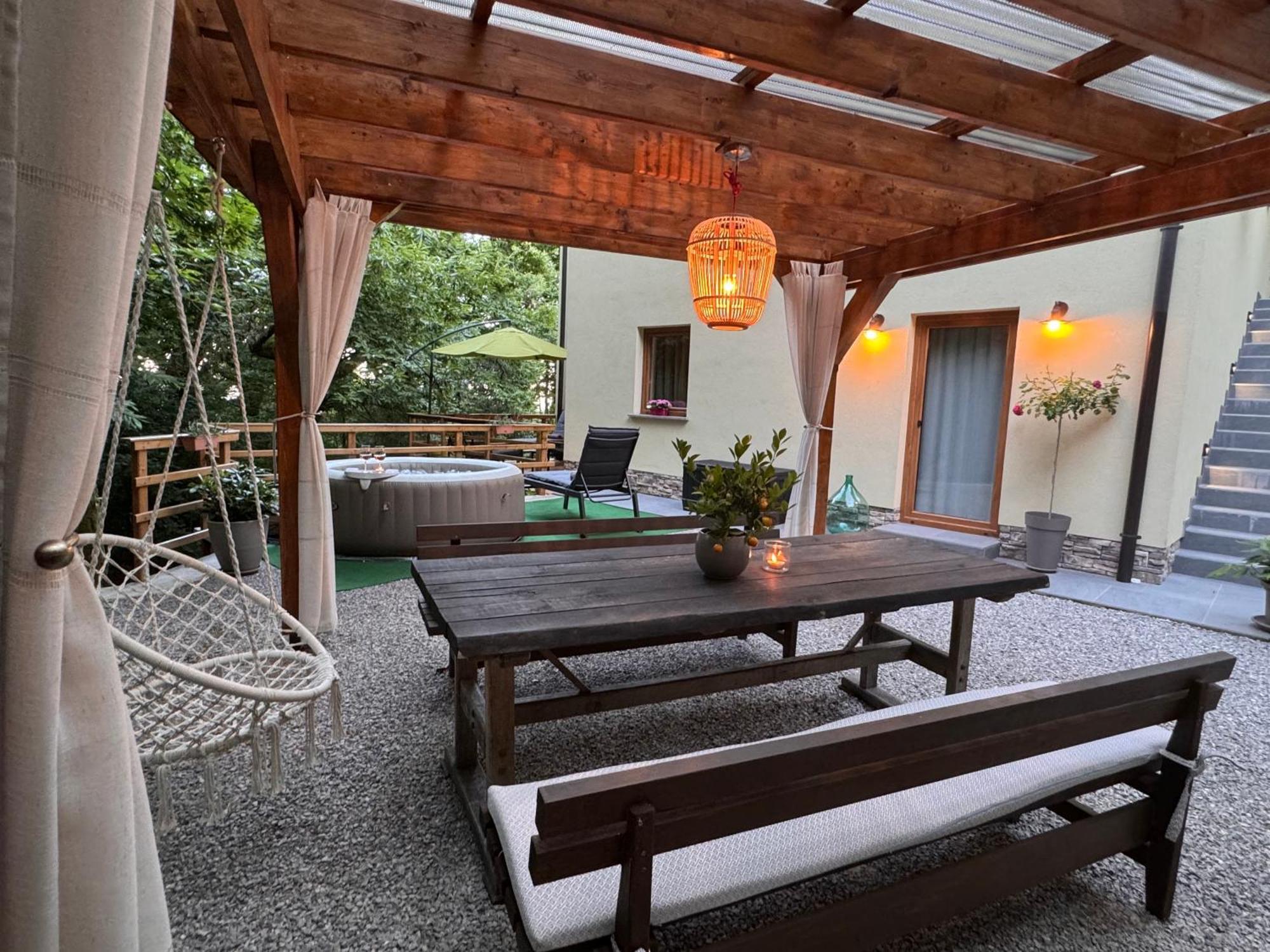 Apartment With A Terrace Forest Home Lullula Veprinac Zewnętrze zdjęcie